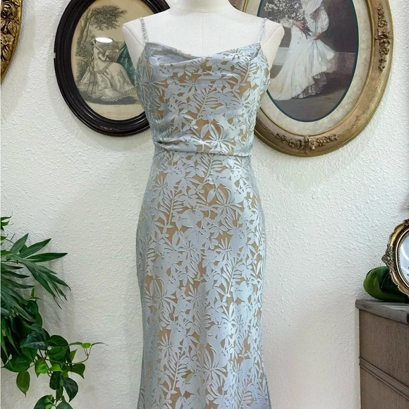 Jenny Yoo Silver-Blue Floral Maxi Gown - Picture 3 of 10